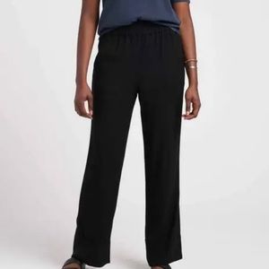 Universal Standard Luxe Marina Black Pull On Twill Pants, Size M, 18 20